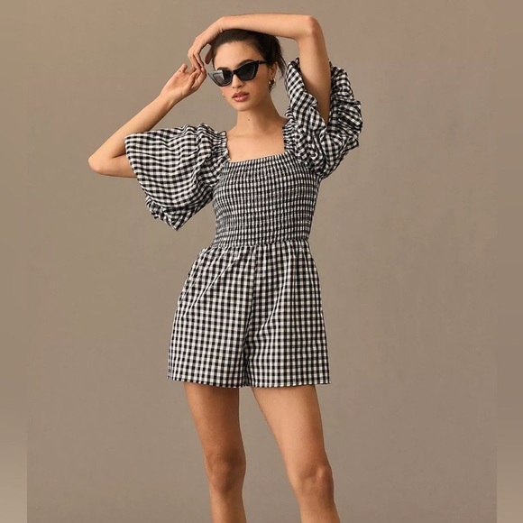 Anthropologie Self Contrast Amadi Gingham Puff Sleeve Romper with Pockets - Picture 2 of 10